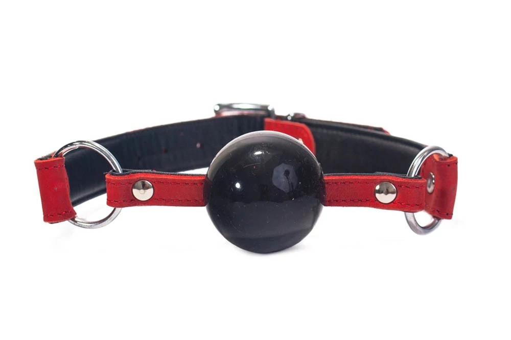 Devil Sticks - Silicone Ball Gag - állítható szilikon szájpecek (fekete/piros)